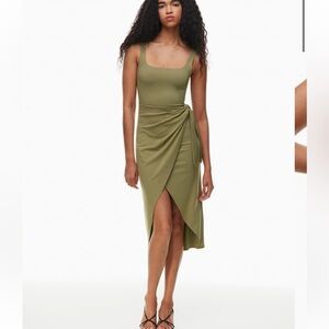 Wilfred Saturn Midi Dress